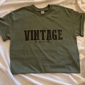Gildan Vintage Soul short sleeve t-shirt , Size Small